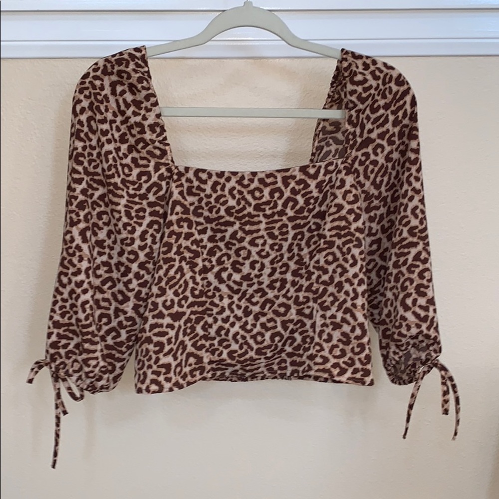 Cotton On leopard crop blouse